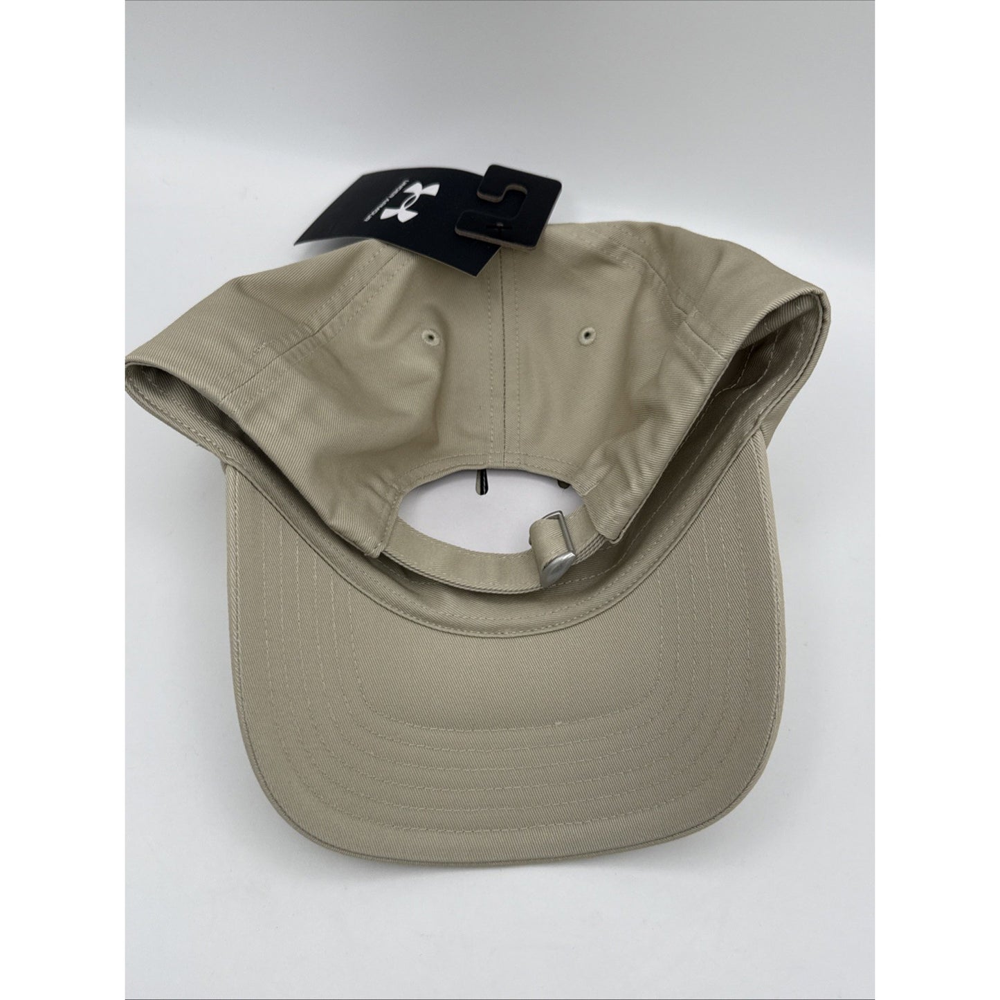 NWT Men Under Armour Khaki Adjustable Cap One Size Fits Most