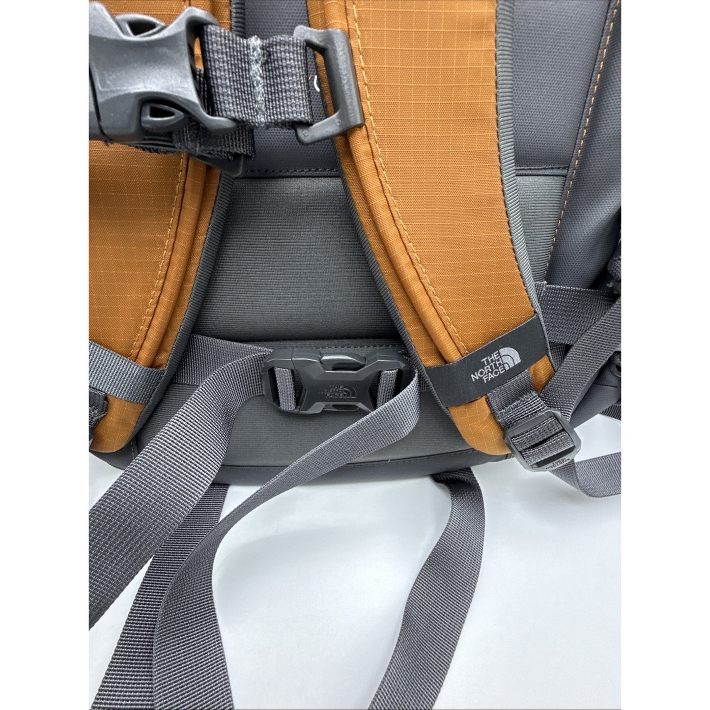 The North Face Women's Borealis Luxe Laptop Backpack Burnt Umber / Ant One Size