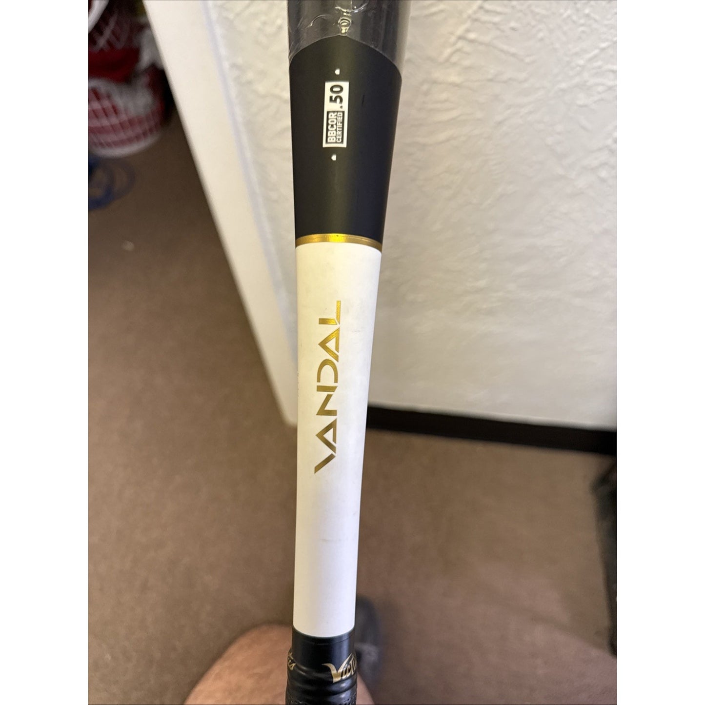 Victus Vandal Gold BBCOR Baseball Bat: VCBV 33/30 (-3) Black/Gold
