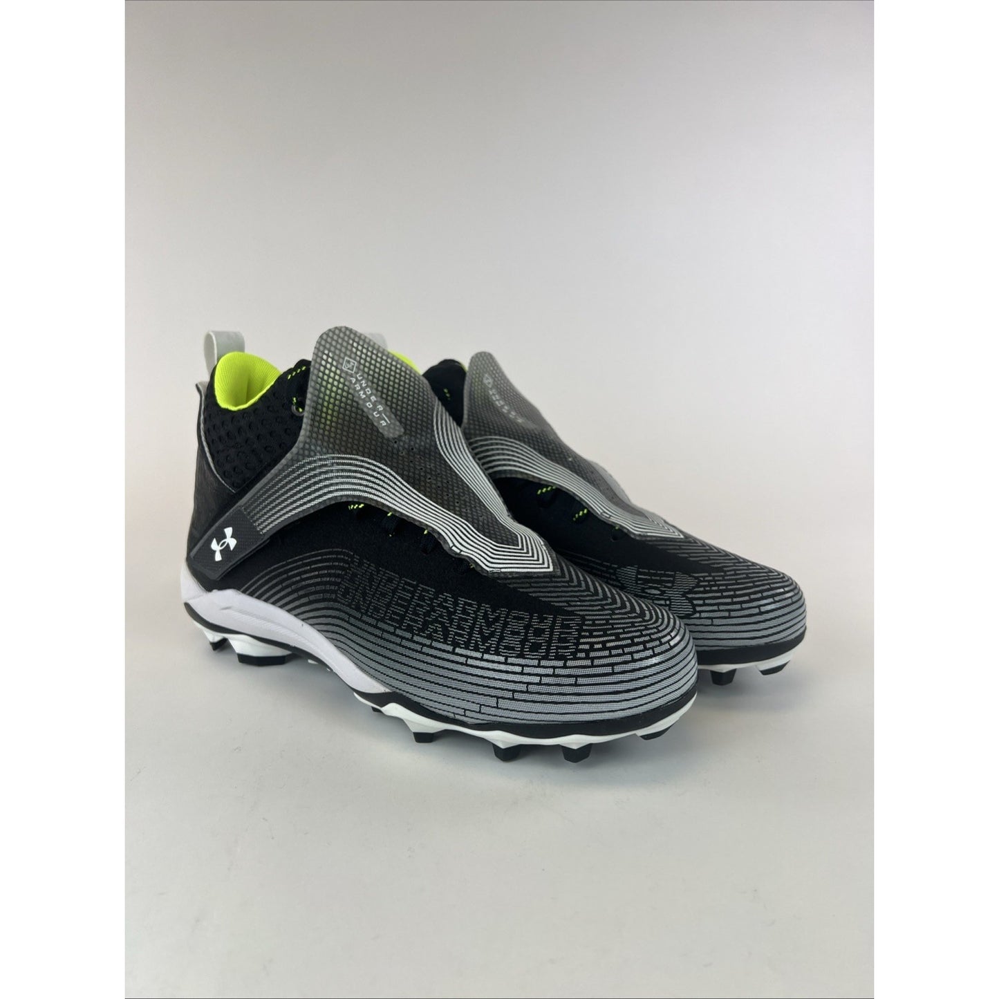 UNDER ARMOUR UA HIGHLIGHT HAMMER MC SIZE 12 3025085-001