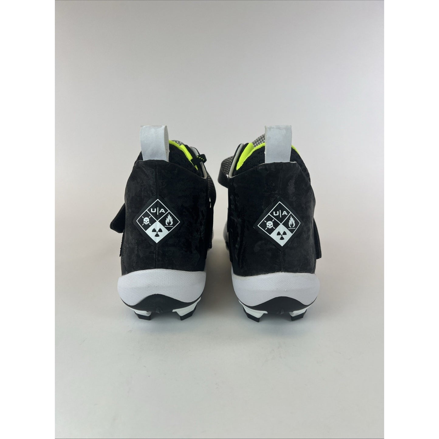 UNDER ARMOUR UA HIGHLIGHT HAMMER MC SIZE 12 3025085-001