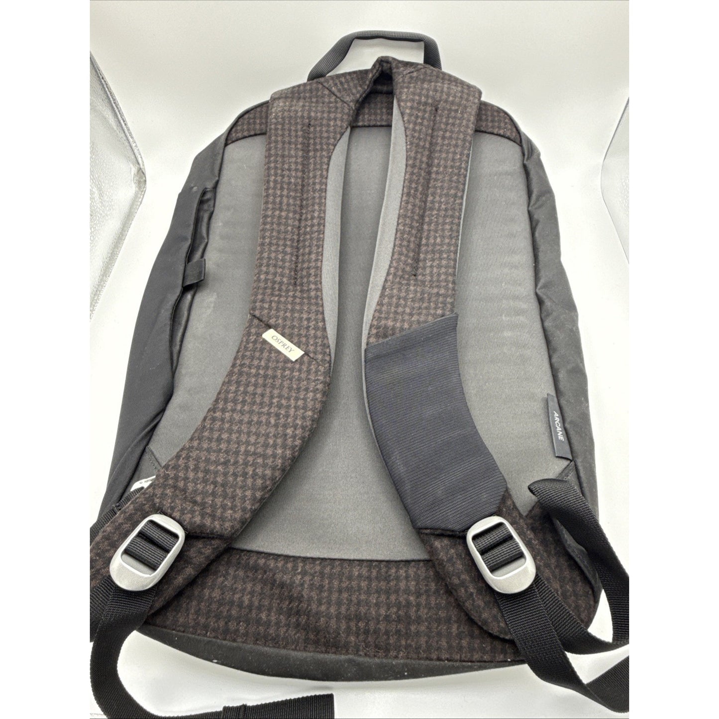 Osprey Arcane Large Day Commuter Backpack, 20L, Wool Brown, Laptop Sleeve, 16"