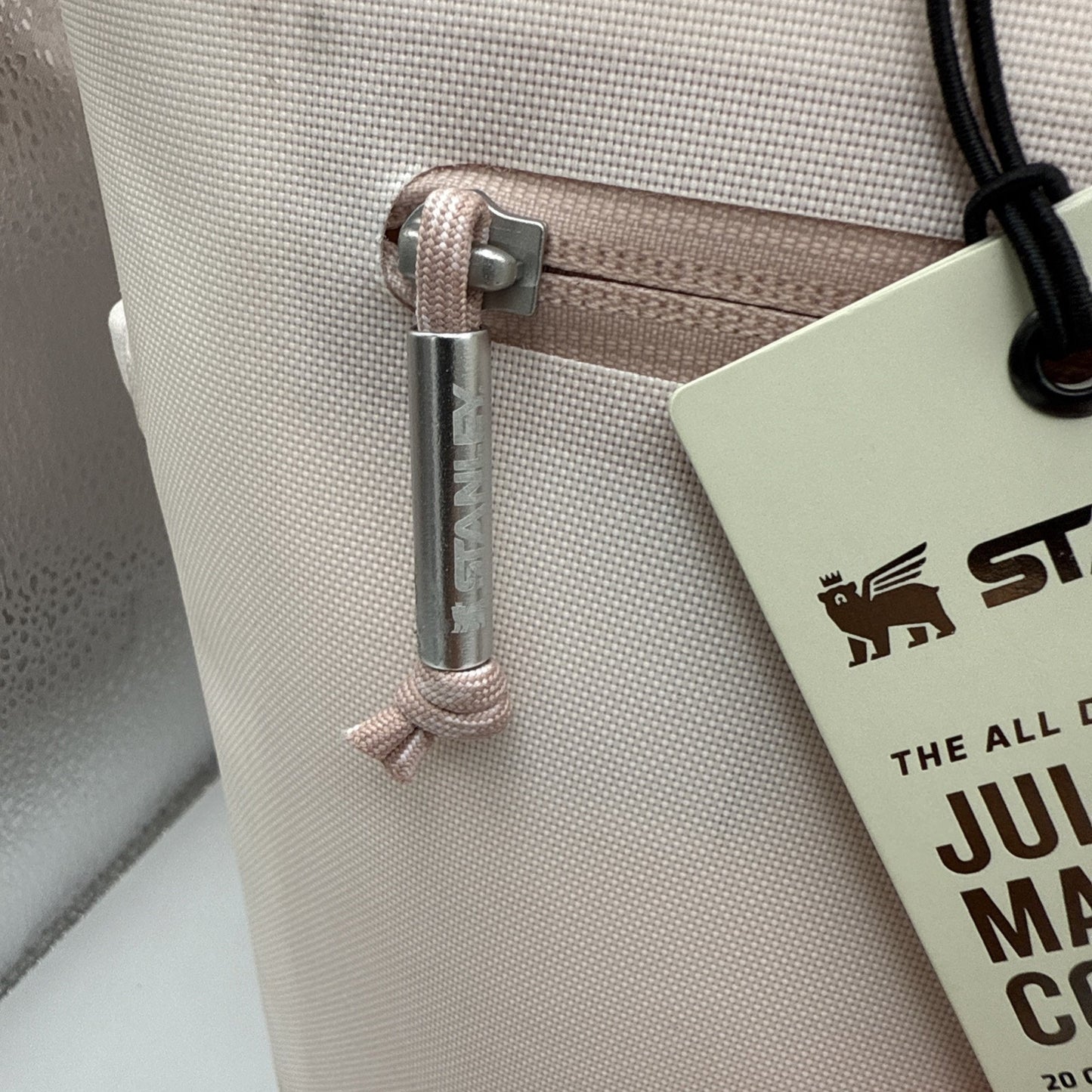 Stanley The All Day Julienne Max Cooler / 20 QT / 18.9 L / Rose Quartz Has Stain